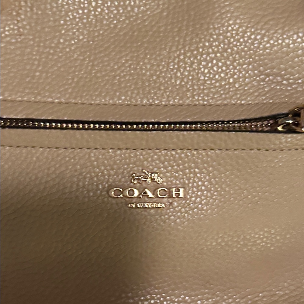 Coach Prairie Satchel Leather Bag-like new - Picture 3 of 7